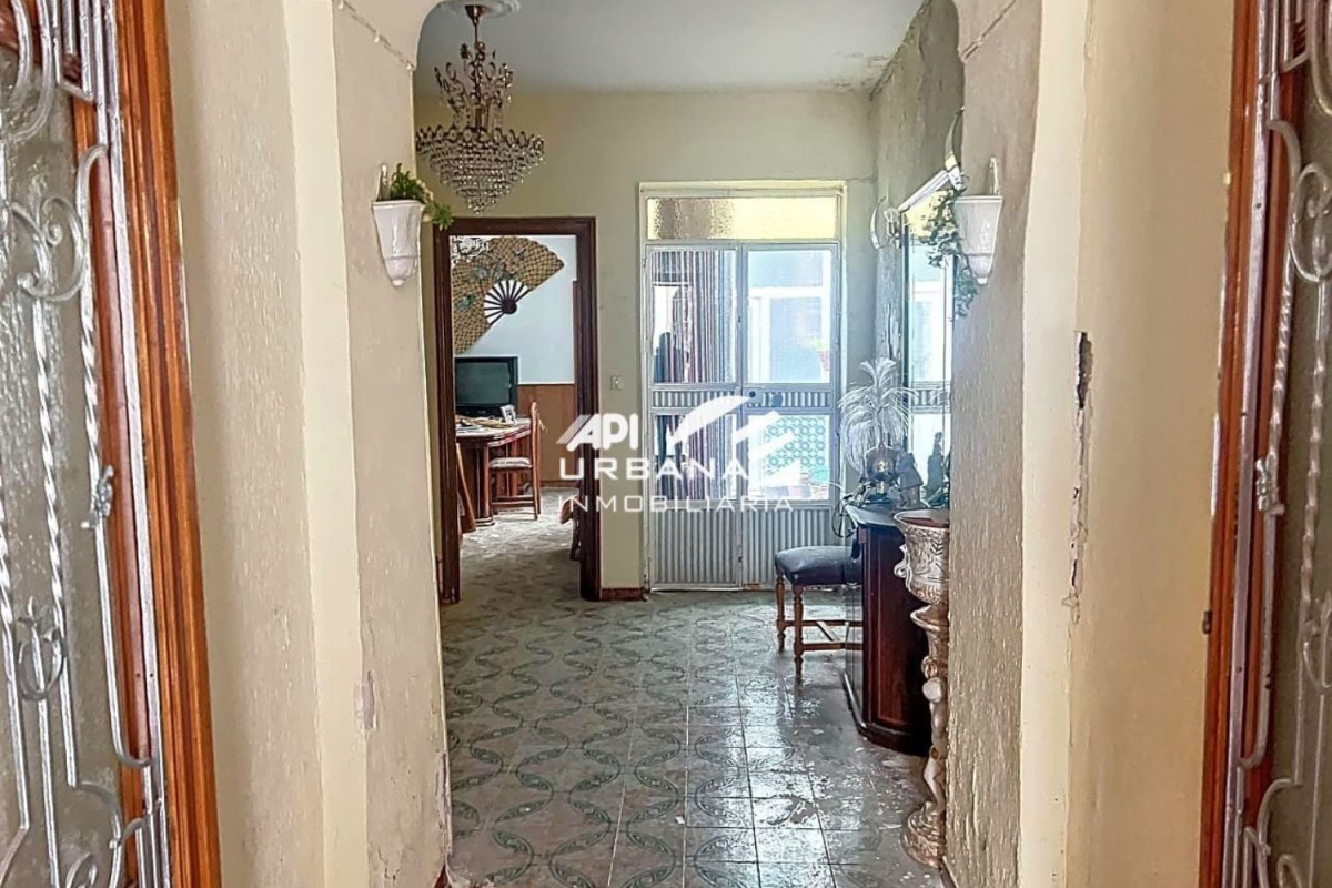 Properties for sale and rent in Spain photo 3