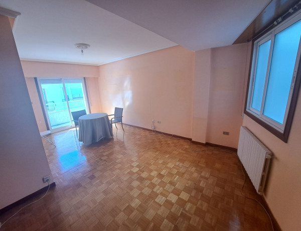 Apartment for sale in Calle Monte Medo, Ourense thumbnail 2