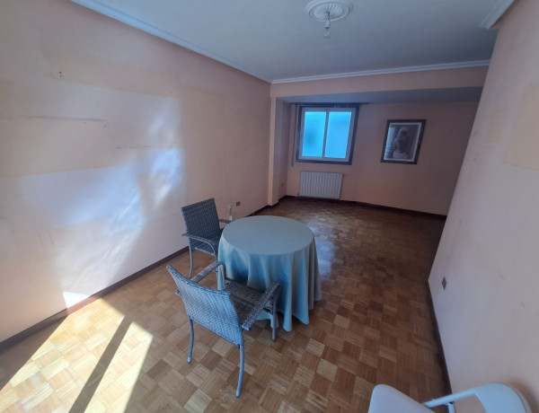 Apartment for sale in  Calle Monte Medo, Ourense photo 4