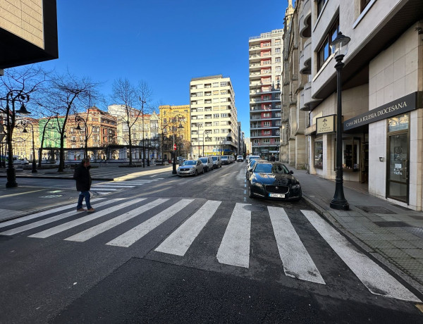 Garage for sale at Cabrales, 37 , Gijón thumbnail 1