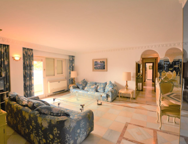 Apartment for sale in  Avenida Arias Maldonado, Marbella photo 3