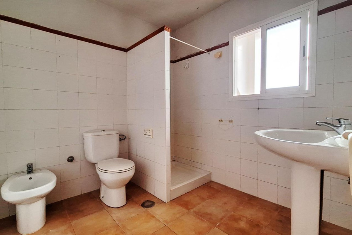 Продажа таунхауса в  Центро , Алхесирас photo 5