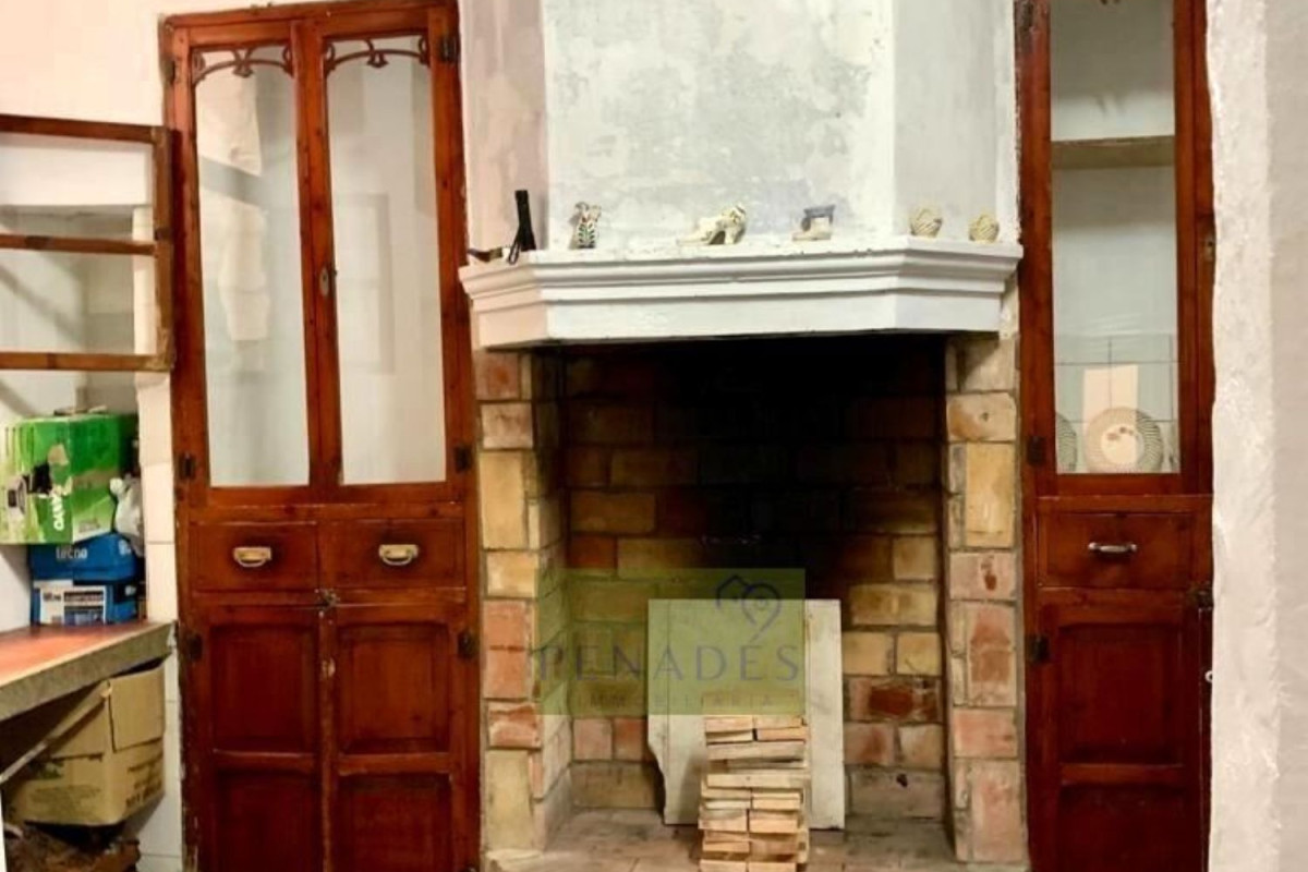 Properties for sale and rent in Spain photo 5