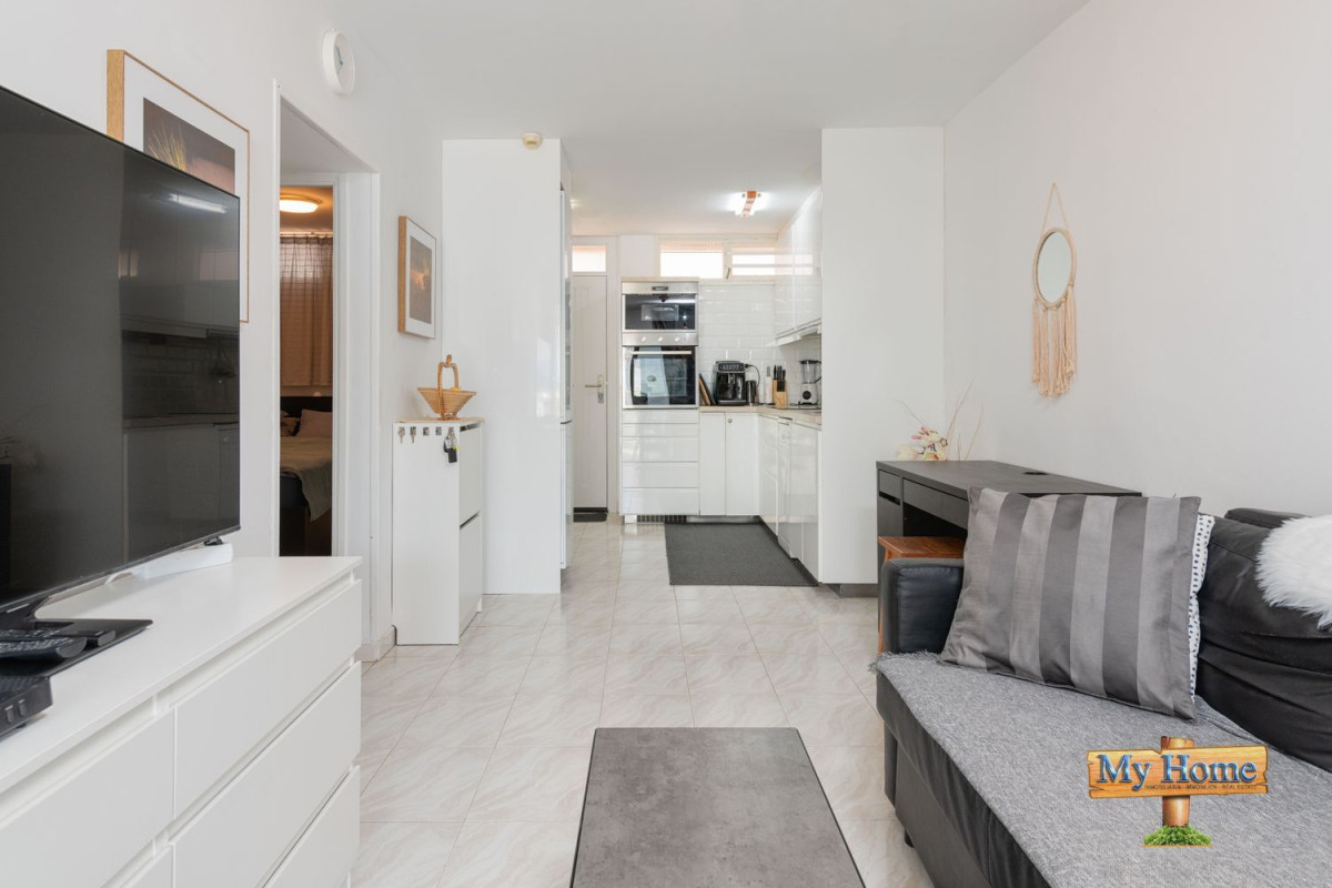 Sale of apartment in Avenida de Italia, San Bartolomé de Tirajana
photo 5