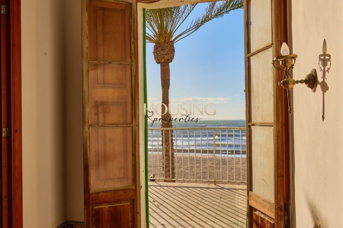 Недвижимость на продажу и в аренду в Испании photo 4