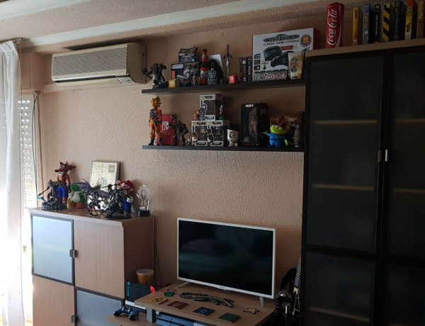 Bajo en venta en , Olias del Rey photo 4