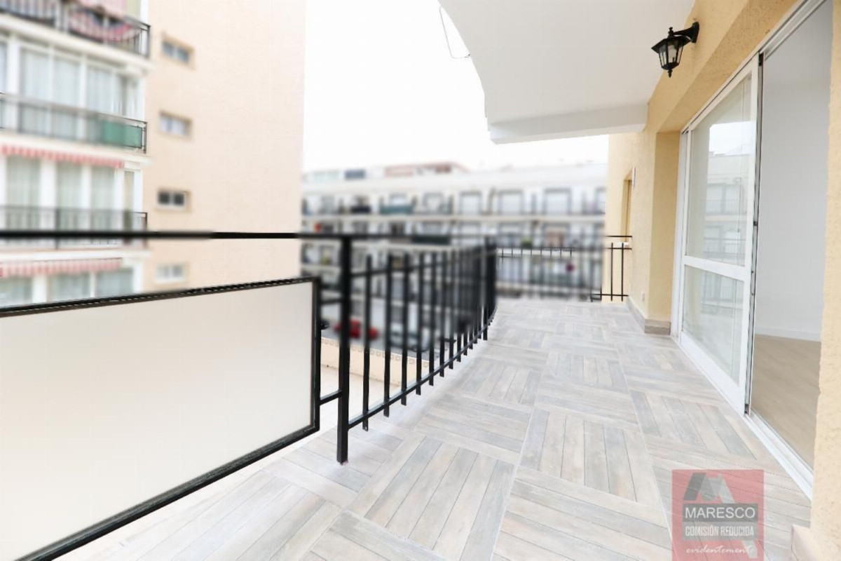 Venta de piso en Los Boliches, Fuengirola
photo 2