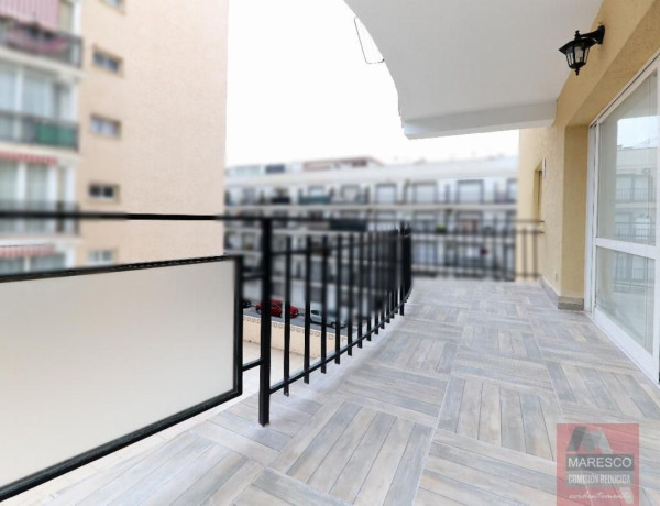 Piso en venta en Los Boliches , Fuengirola thumbnail 2