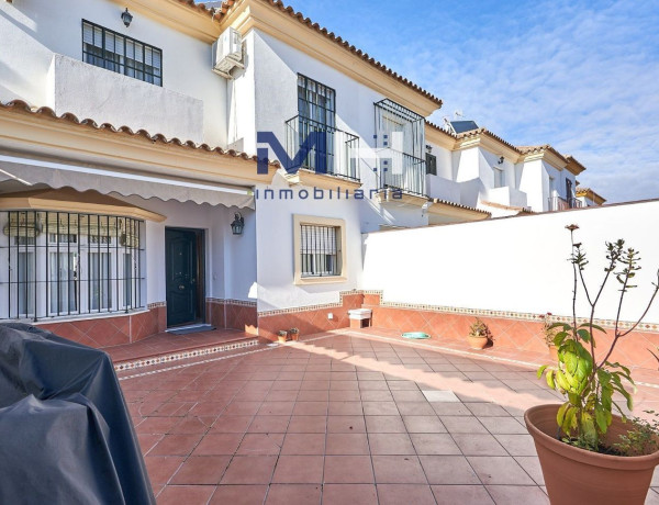 Таунхаус на продажу в  Urb. Las Palmeras , Sanlúcar de Barrameda photo 3