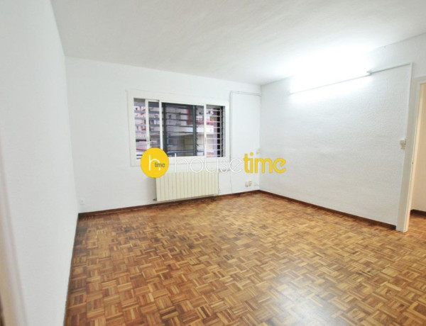 Piso en venta en  Can Farrerons , Premiá de Mar photo 3