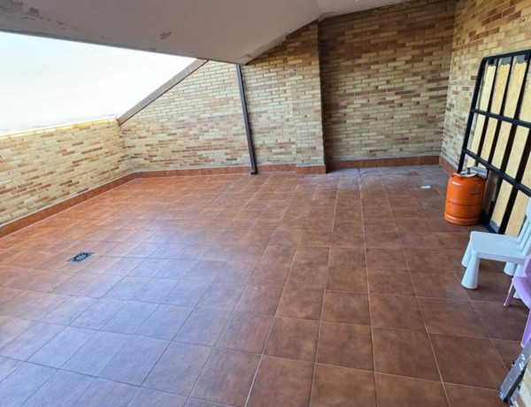 Ático en venta en  Calle Leonardo da Vinci, Seseña photo 1