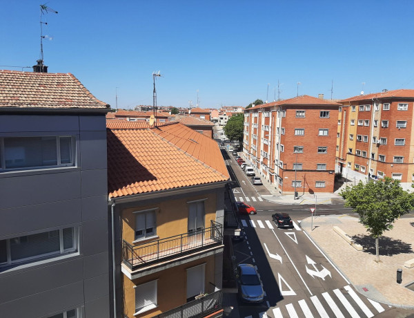 Piso en venta en Gran Capitan, 66, Salamanca thumbnail 1