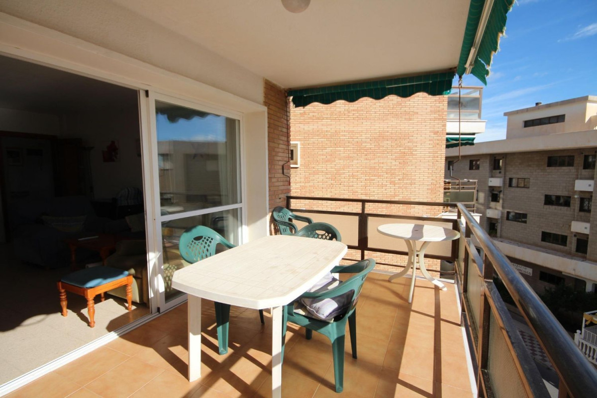 Sale of apartment in Calle Puerto Real, Torremolinos
 photo 3