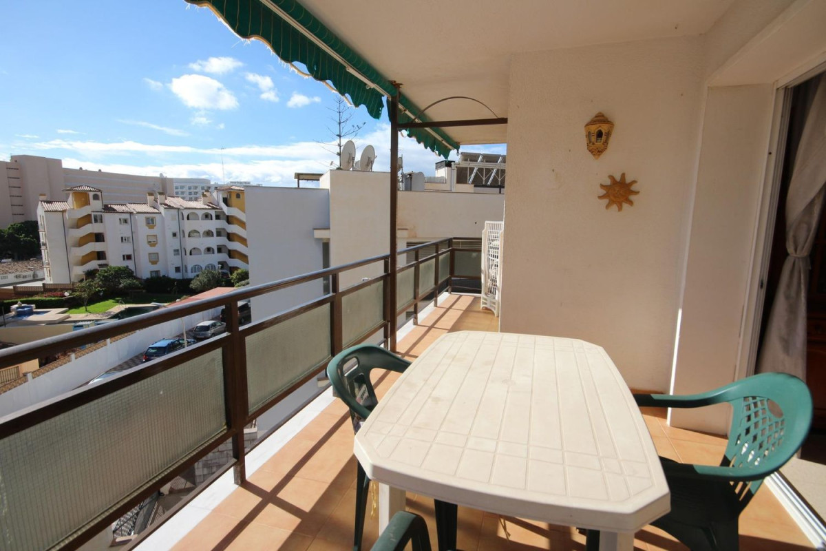 Sale of apartment in Calle Puerto Real, Torremolinos
 photo 4