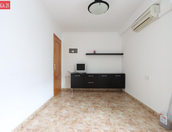 Piso en venta en Núcleo Urbano , La Pobla de Vallbona thumbnail 2