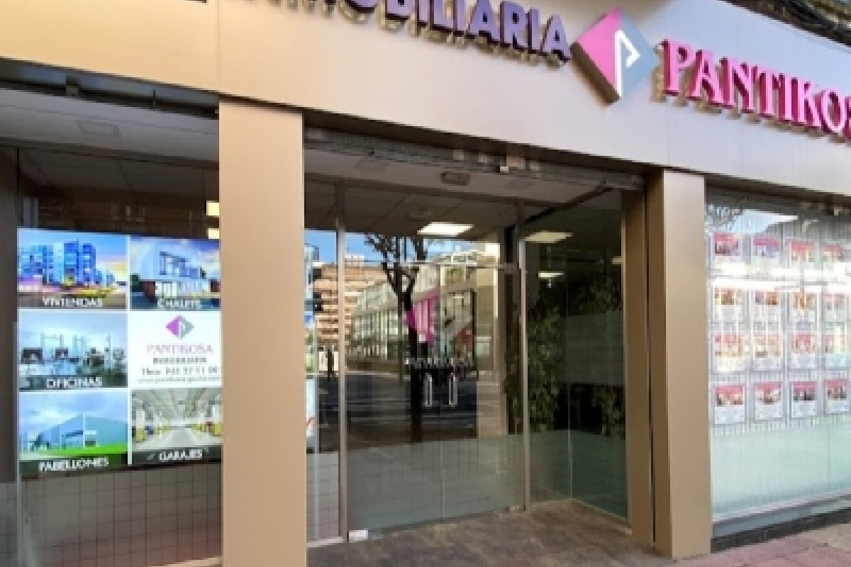 Venta de piso en Calle Madrid, Vitoria-Gasteiz
photo 1