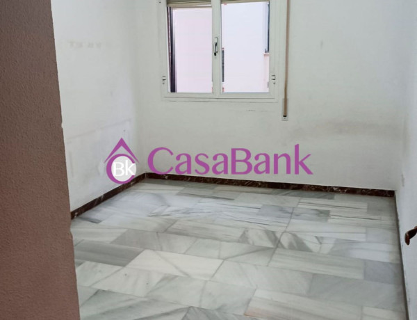 Piso en venta en  Urb. BRILLANTE, Distrito Santa Rosa - Valdeolleros photo 4