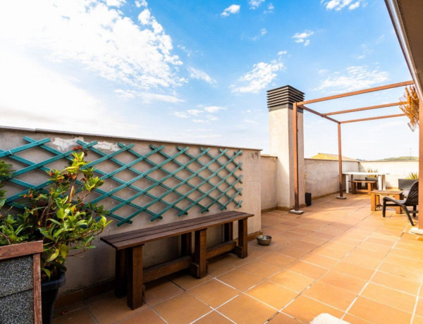 Duplex en venta en Calle de Sant Sebastià, Sabadell photo 1