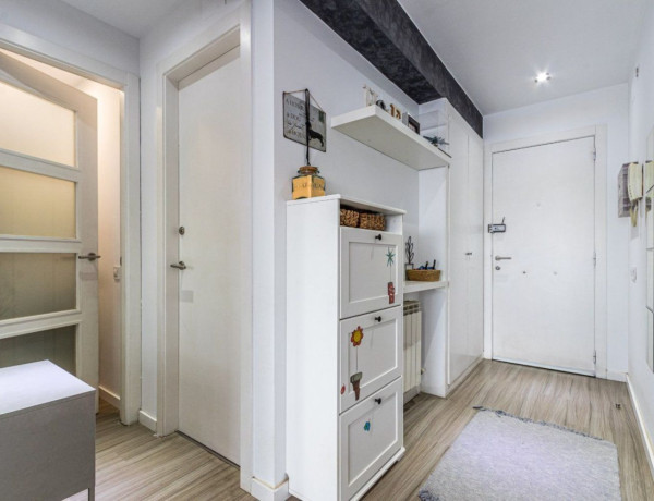 Duplex en venta en Calle de Sant Sebastià, Sabadell photo 3