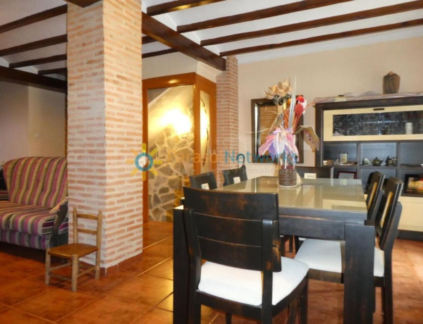 Casa de pueblo en venta en Oliva pueblo thumbnail 1