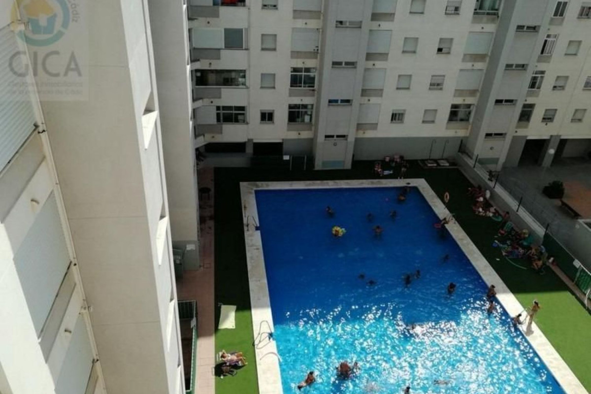 Sale of apartment in San Bernabé, Algeciras
 photo 2