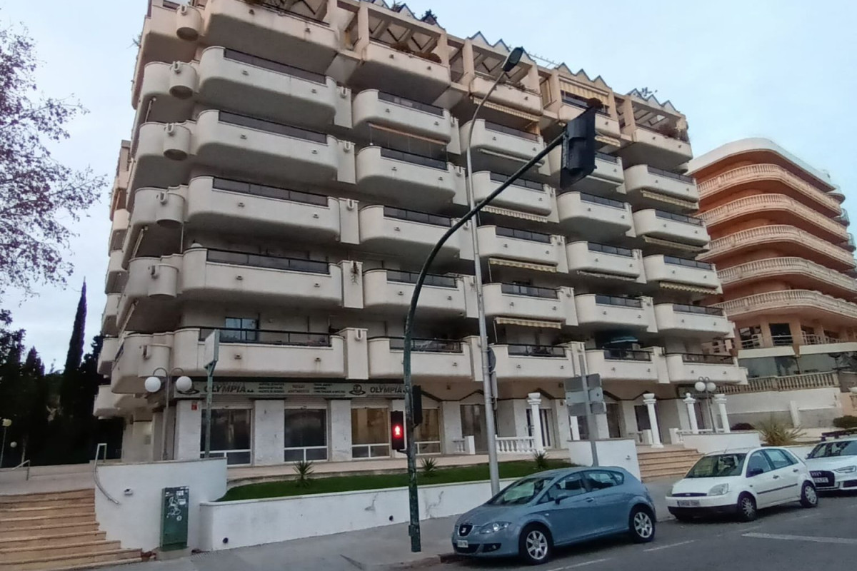 Продажа квартиры на Calle del Terrer, 2, Салоу
 photo 3