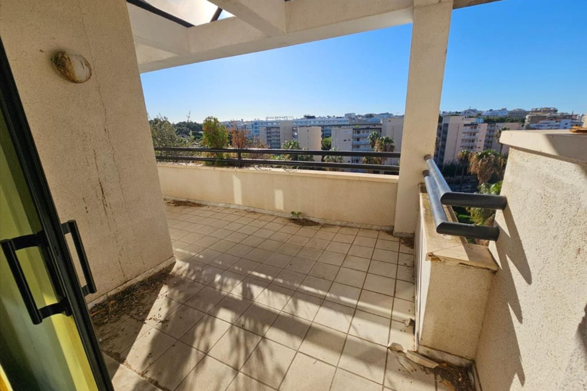 Продажа квартиры на Calle del Terrer, 2, Салоу
 photo 5