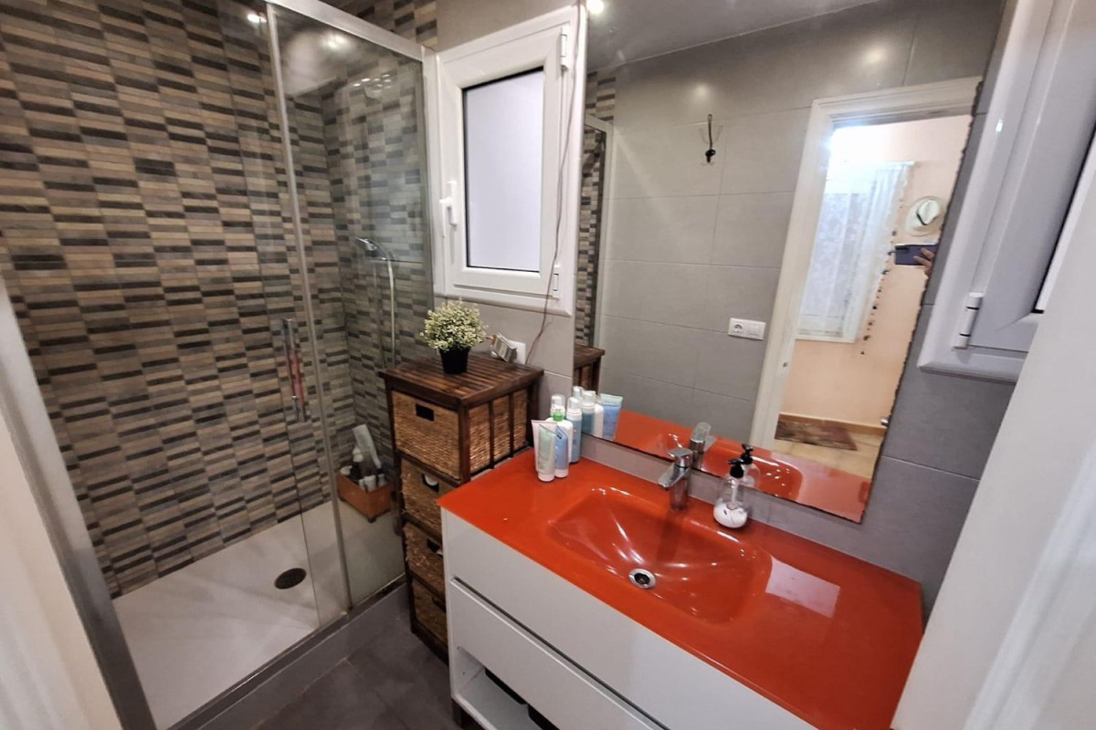 Sale of apartment in Center, Castellar del Vallès
photo 3