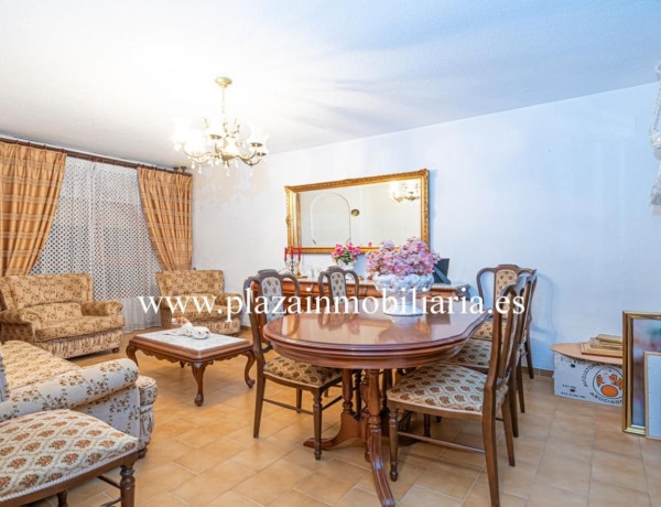 Detached villa for sale in  Hoya del Molino , Lucena photo 1