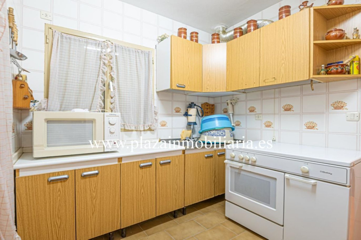 Sale of independent chalet in Hoya del Molino, Lucena
photo 5