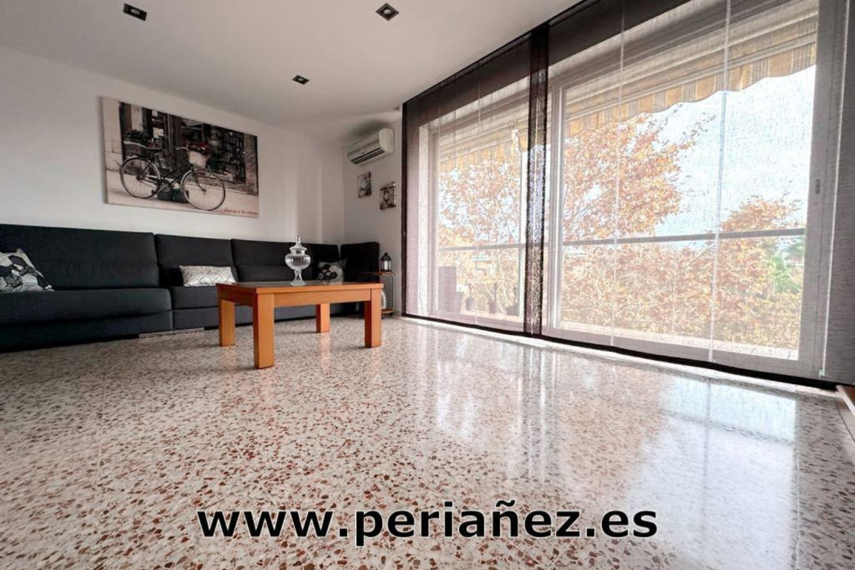Sprzedaż mieszkania w Plaça de Catalunya, El Prat de Llobregat
 photo 2