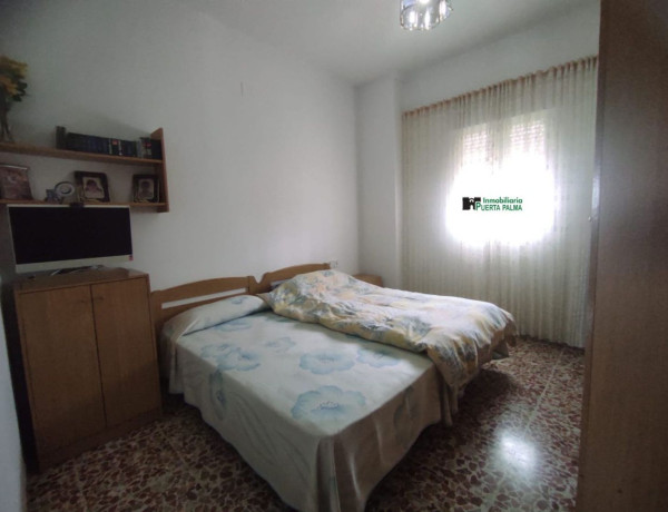 Chalet independiente en venta en  Ciudad Jardín , Badajoz photo 3