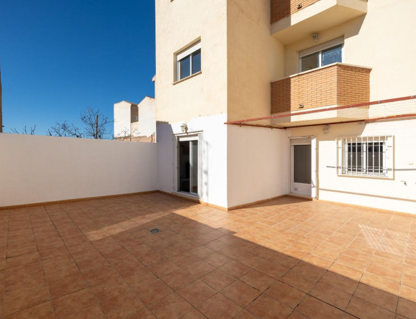 Duplex en venta en , Armilla thumbnail 1