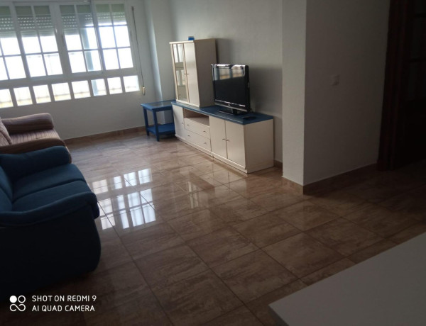 Продажа первого этажа в Núcleo Urbano , Chiclana de la Frontera photo 1