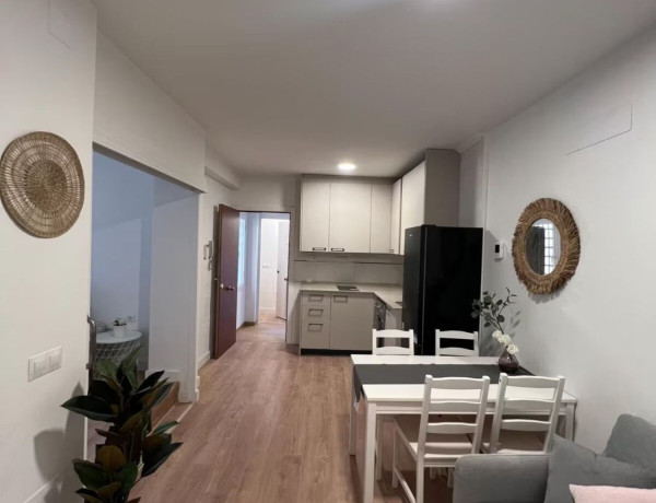 First floor for sale in Calle Chaves, 2, Málaga photo 1