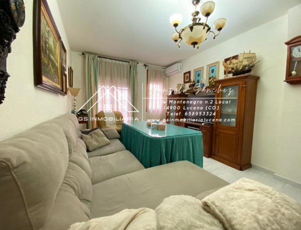 Продажа квартиры в Calle Ballesteros, Lucena photo 1