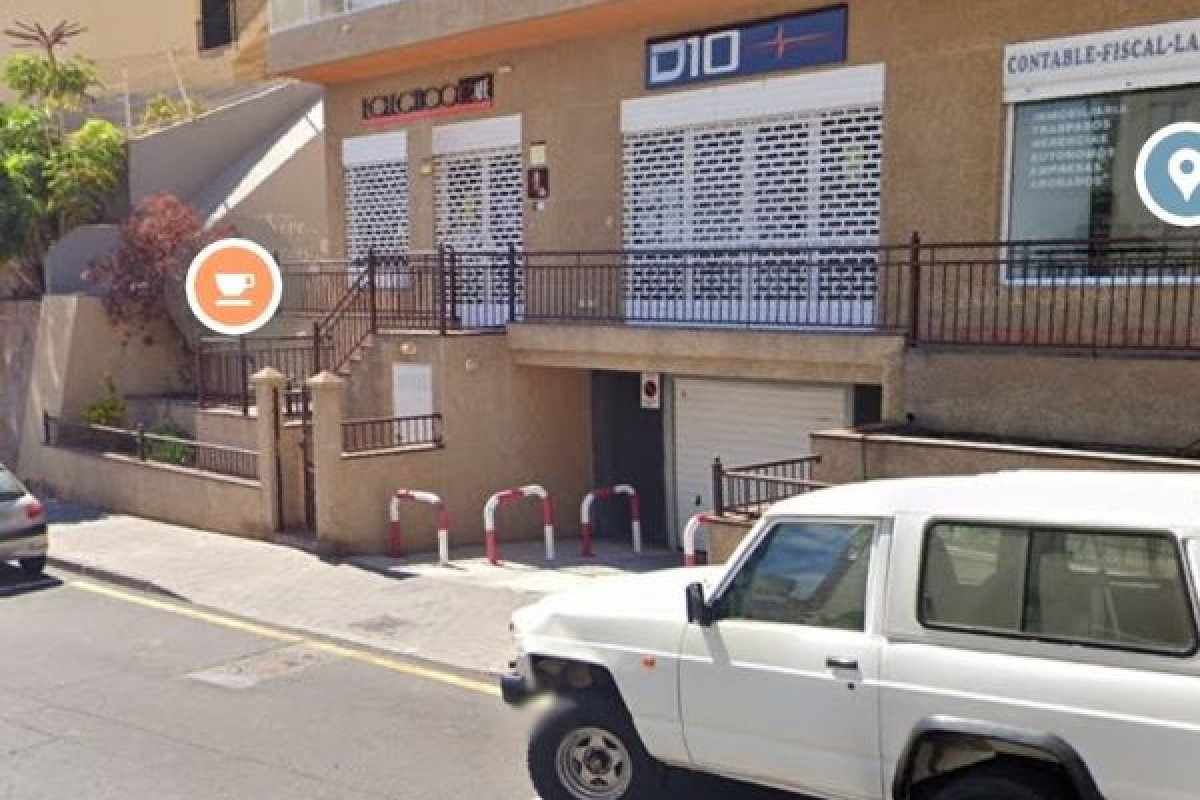 Venta de garaje en Avenida Maritima, 175 , Candelaria photo 1