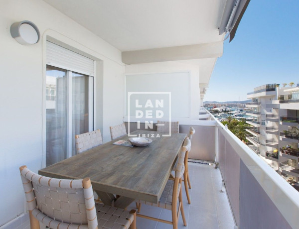 Ático en venta en  Marina Botafoc - Talamanca , Eivissa photo 3