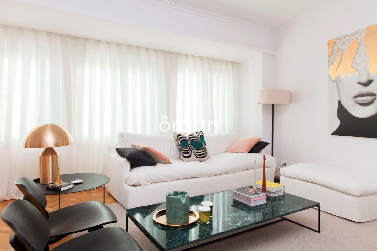 Sale of apartment in Paseo de Manresa, Sabadell
photo 2