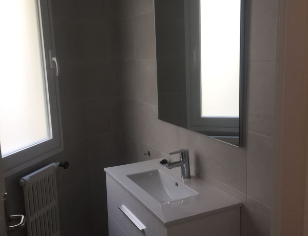 Apartment for sale in Paseo de La Habana, 42, Madrid thumbnail 1