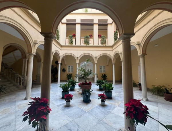 Пентхаус на продажу в Plaza del Duque de la Victoria, Sevilla photo 1