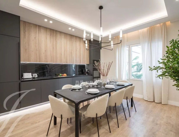 Apartment for sale in Barrio de Salamanca , Madrid thumbnail 1