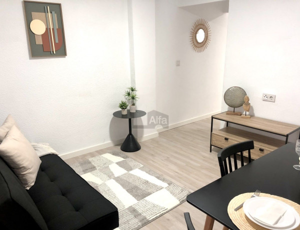 Piso en venta en  Calle Pablo Picasso, Elda photo 1