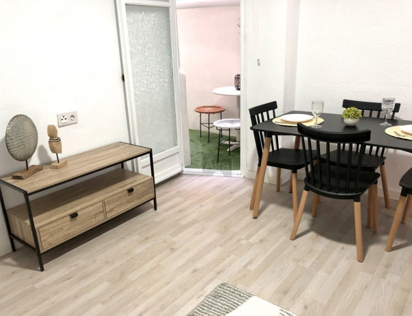Piso en venta en  Calle Pablo Picasso, Elda photo 3