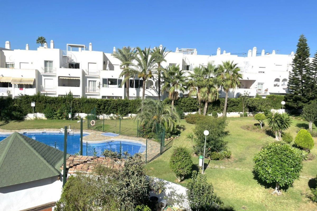 Sprzedaż mieszkania w Calle de Ojen, 8, Estepona
photo 4