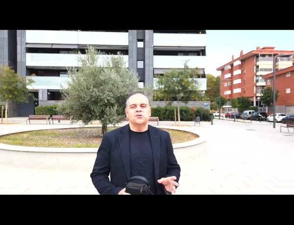 Duplex en venta en MARIA FORTUNY, Cornellà de Llobregat photo 1