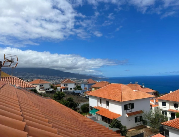 Chalet adosado en venta en Cuesta de la Villa , Santa Ursula thumbnail 1