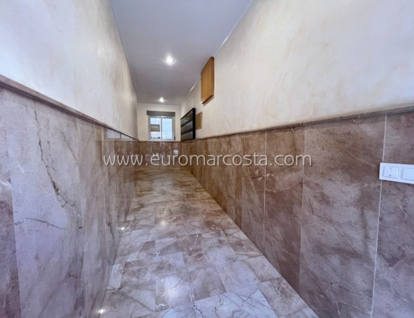 Piso en venta en  Ausias March, Guardamar del Segura photo 3