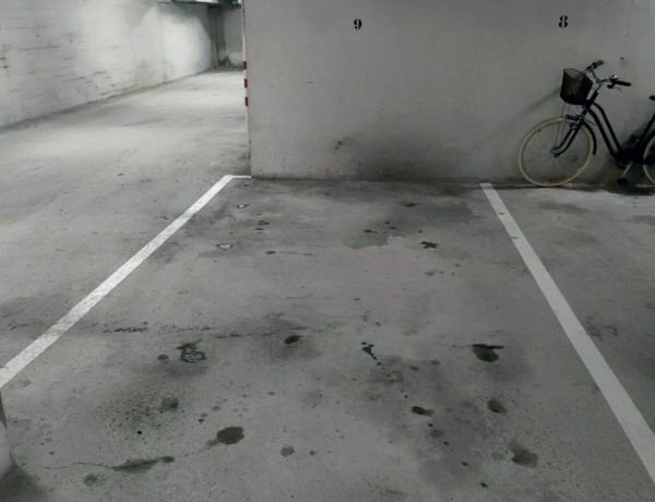 Продается гараж по адресу Calle choupana s/n , Santiago de Compostela photo 1