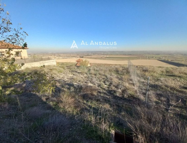 Terreno en venta en calle Isla Alegranza photo 1